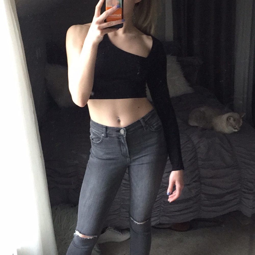 Meet your Posher, Emily